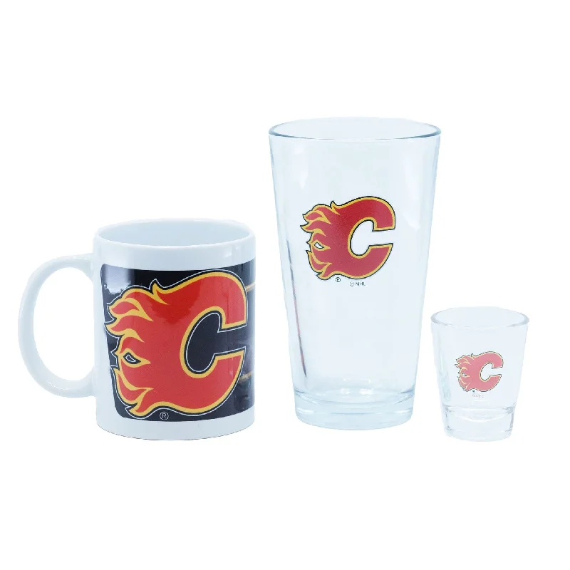 Celebrity Must-have Calgary Flames Sports Vault NHL Glass Gift Set - 3 Pack
