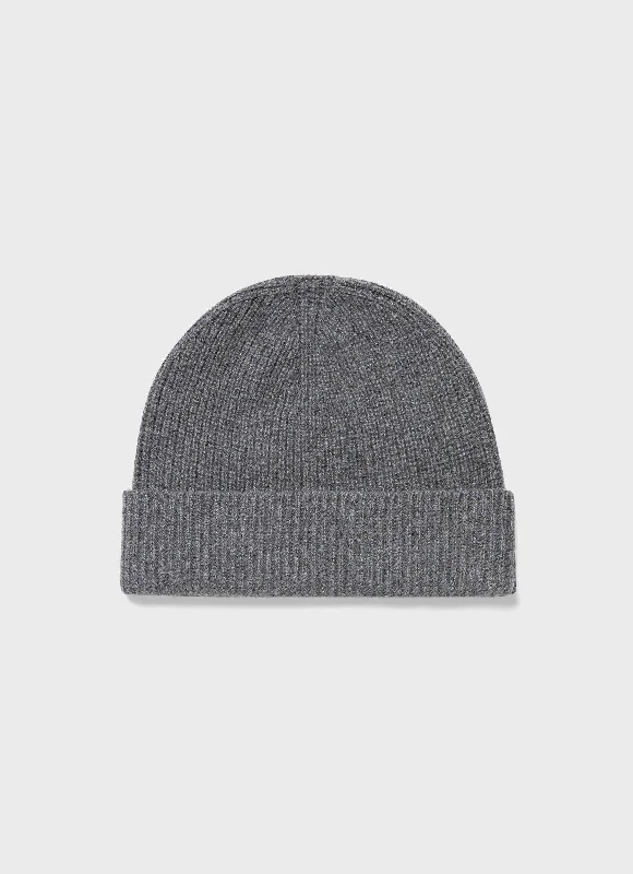 Comfortable Dresses Cashmere Ribbed Hat in Grey Melange